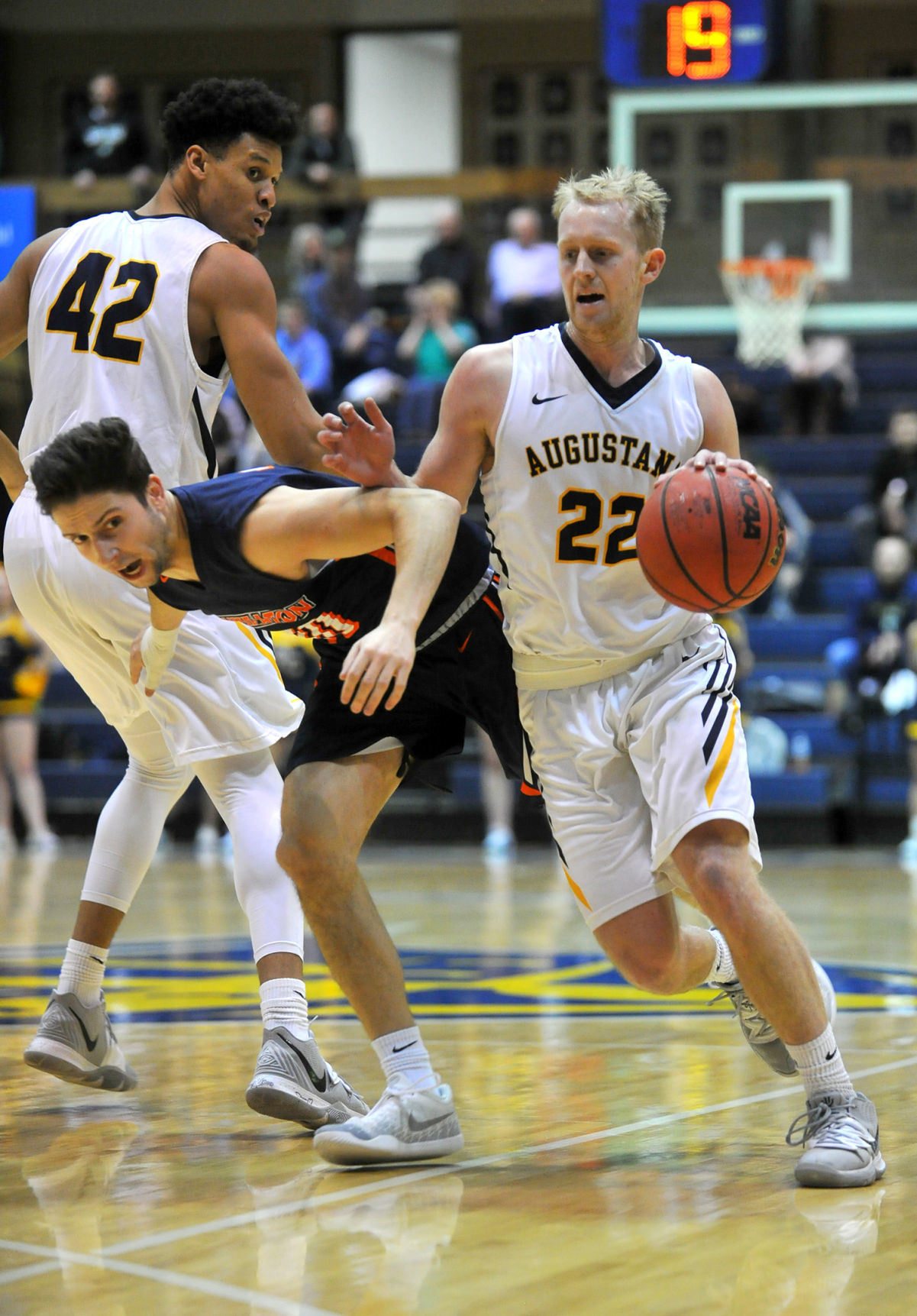 Augustana vs Wheaton men's basketball